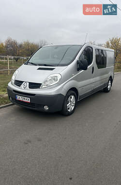 Вантажопасажирський фургон Renault Trafic 2013 в Черкасах