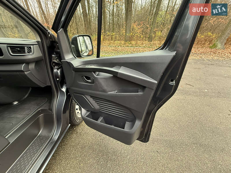 Другие грузовики Renault Trafic 2023 в Киеве фото 38 Другие грузовики Renault Trafic 2023 в Киеве