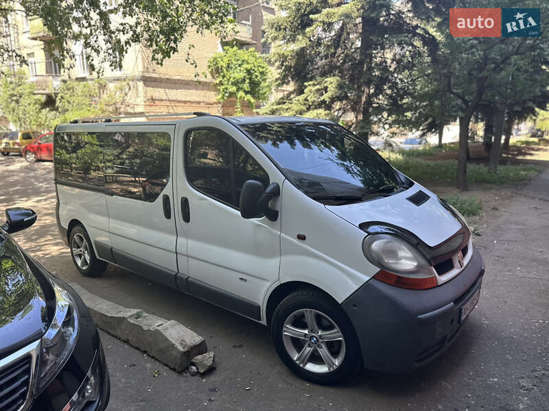 Мінівен Renault Trafic 2002 в Торчині
