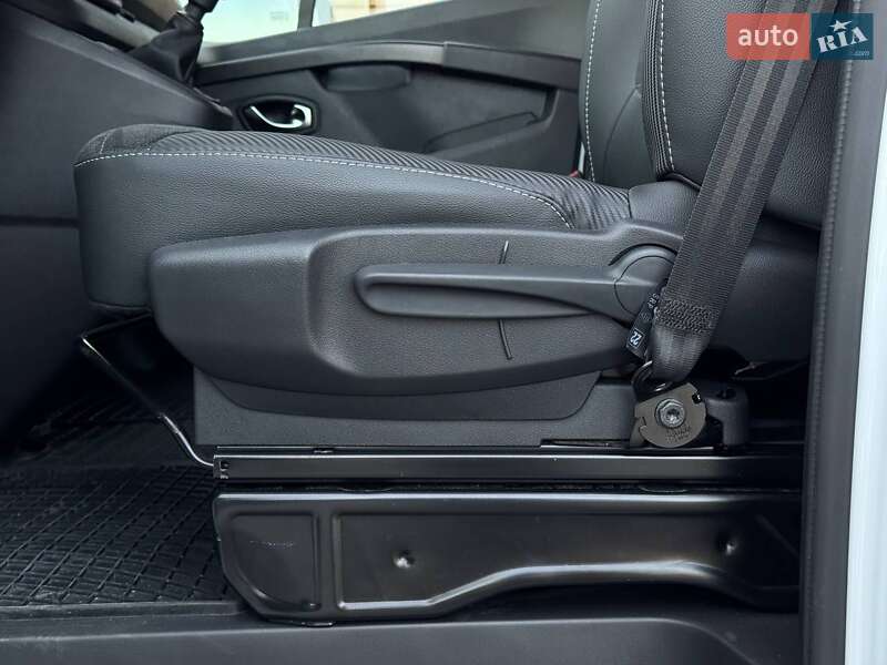 Минивэн Renault Trafic 2022 в Ровно фото 34 Минивэн Renault Trafic 2022 в Ровно