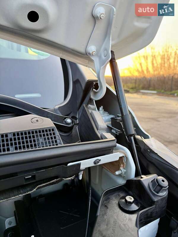 Грузовой фургон Renault Trafic 2024 в Киеве фото 36 Грузовой фургон Renault Trafic 2024 в Киеве