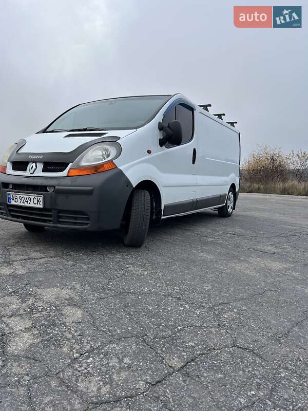 Грузовой фургон Renault Trafic 2006 в Баре фото 9 Грузовой фургон Renault Trafic 2006 в Баре
