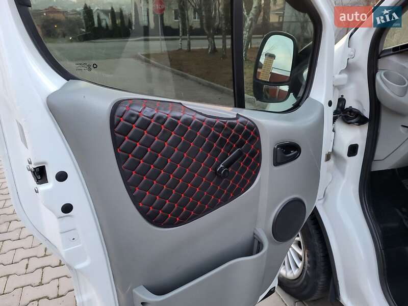 Минивэн Renault Trafic 2007 в Хмельницком фото 63 Минивэн Renault Trafic 2007 в Хмельницком