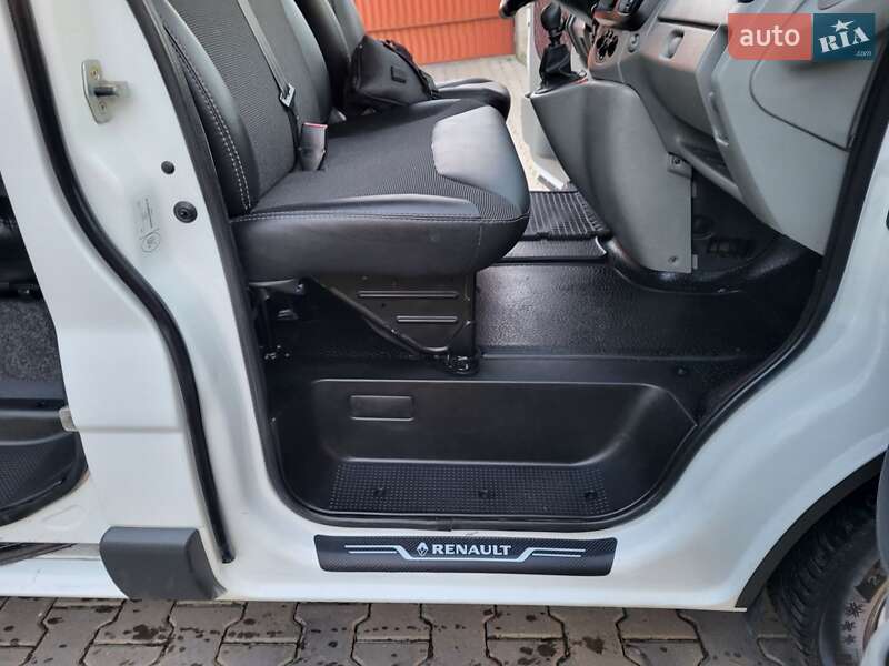 Минивэн Renault Trafic 2007 в Хмельницком фото 75 Минивэн Renault Trafic 2007 в Хмельницком