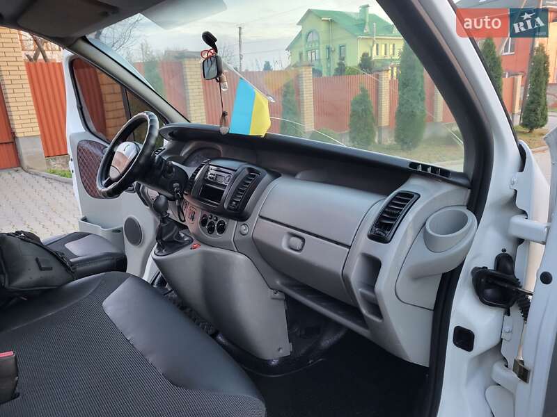 Минивэн Renault Trafic 2007 в Хмельницком фото 73 Минивэн Renault Trafic 2007 в Хмельницком