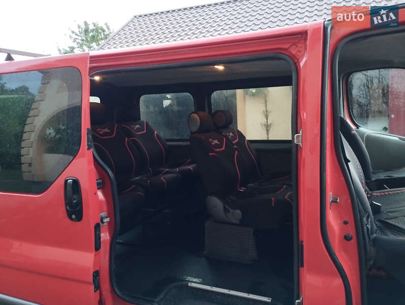 Минивэн Renault Trafic 2004 в Луцке фото 10 Минивэн Renault Trafic 2004 в Луцке