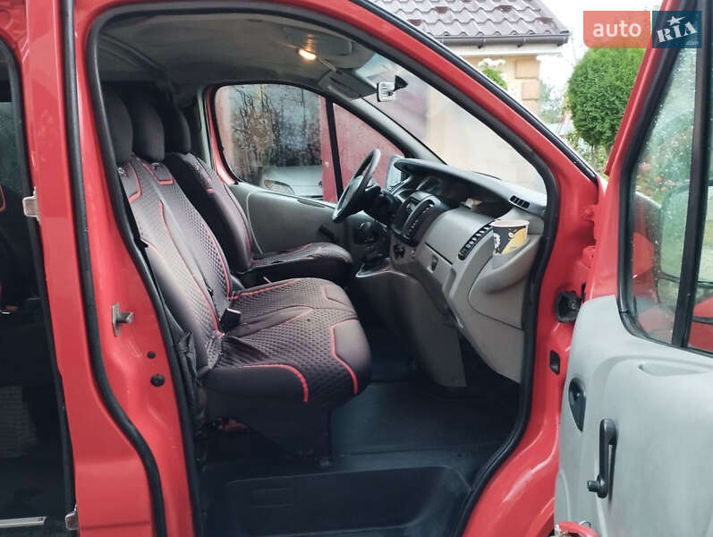 Минивэн Renault Trafic 2004 в Луцке фото 9 Минивэн Renault Trafic 2004 в Луцке