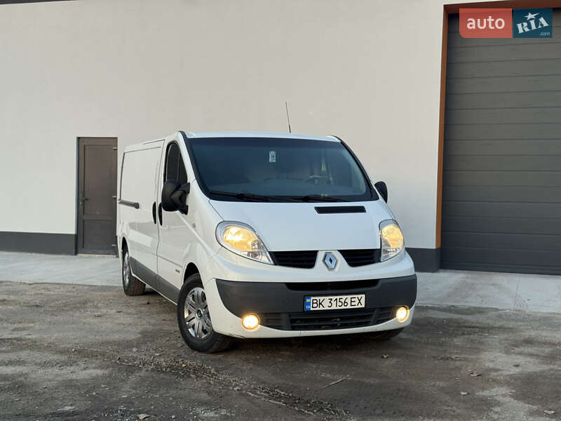 Грузовой фургон Renault Trafic 2014 в Ровно фото 3 Грузовой фургон Renault Trafic 2014 в Ровно