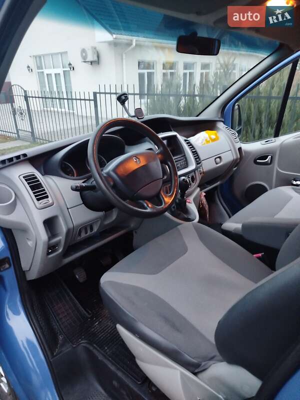 Минивэн Renault Trafic 2010 в Черкассах фото 10 Минивэн Renault Trafic 2010 в Черкассах
