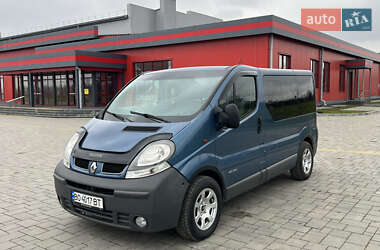 Минивэн Renault Trafic 2005 в Здолбунове