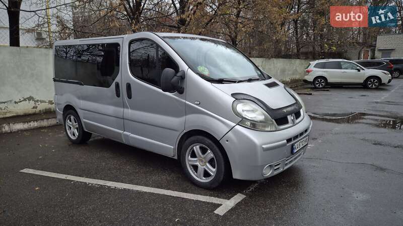 Минивэн Renault Trafic 2004 в Харькове