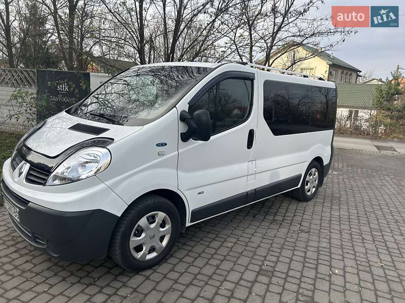 Мінівен Renault Trafic 2012 в Івано-Франківську фото 2 Мінівен Renault Trafic 2012 в Івано-Франківську
