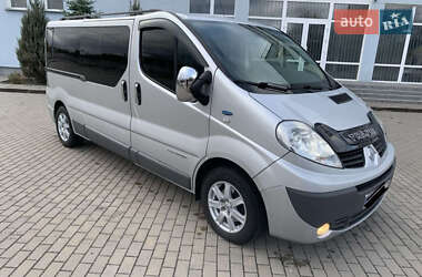 Мінівен Renault Trafic 2013 в Житомирі