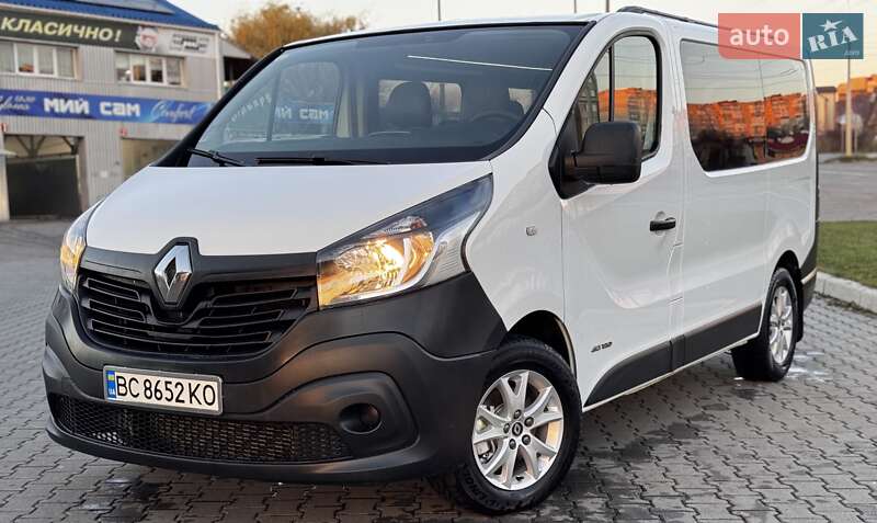 Минивэн Renault Trafic 2016 в Хмельницком
