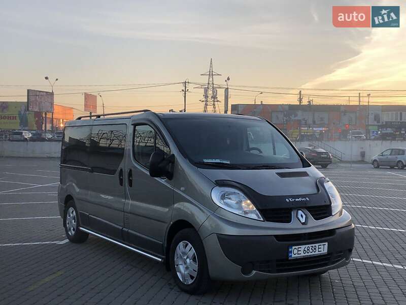 Минивэн Renault Trafic 2011 в Черновцах