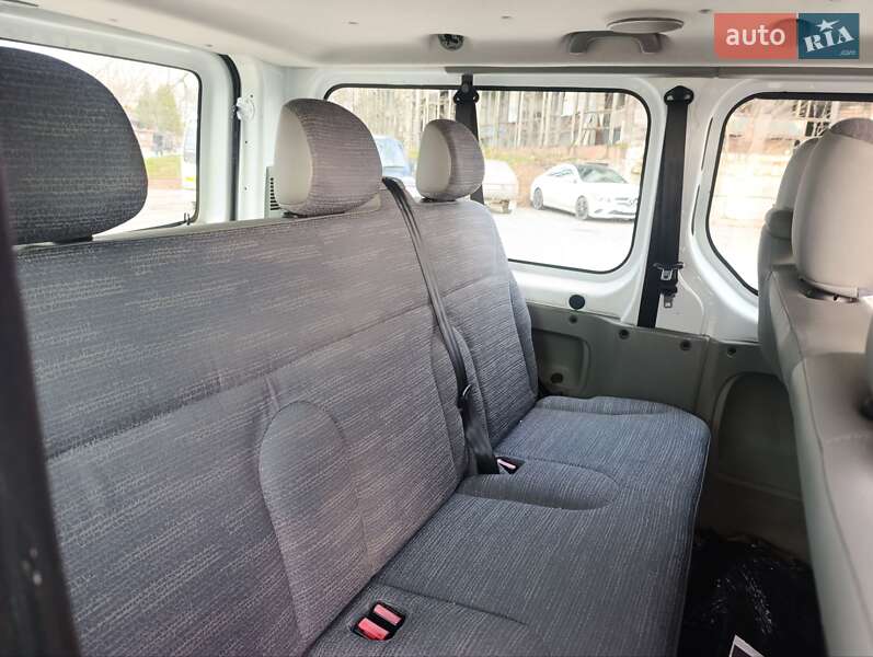 Минивэн Renault Trafic 2010 в Черновцах