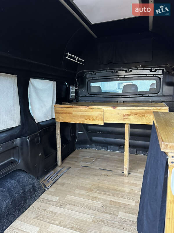 Минивэн Renault Trafic 2004 в Киеве фото 16 Минивэн Renault Trafic 2004 в Киеве