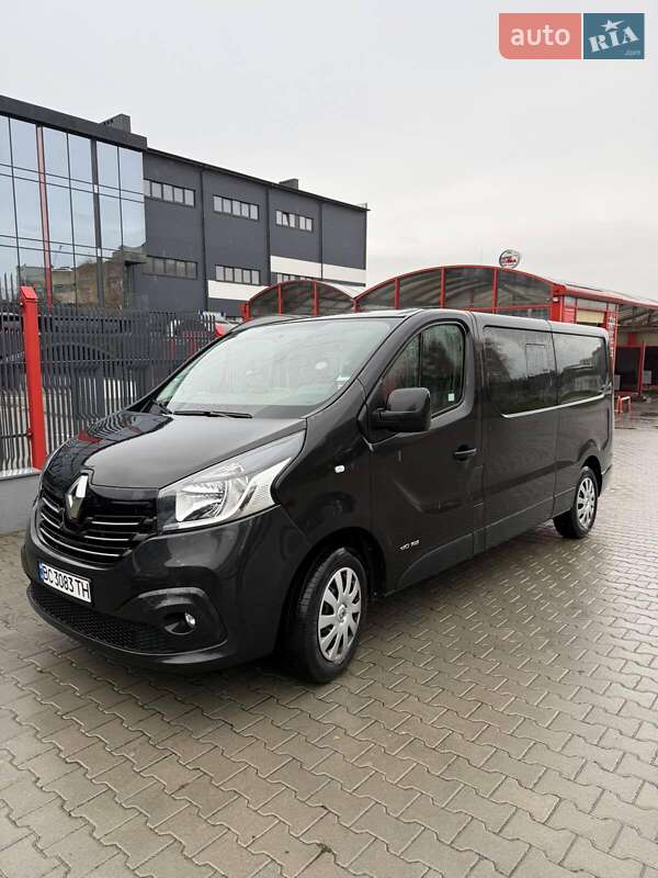 Минивэн Renault Trafic 2018 в Львове фото Минивэн Renault Trafic 2018 в Львове