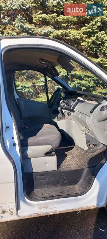 Минивэн Renault Trafic 2007 в Львове