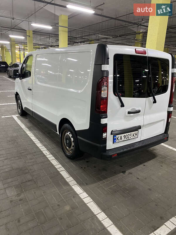 Грузовой фургон Renault Trafic 2017 в Киеве фото 3 Грузовой фургон Renault Trafic 2017 в Киеве