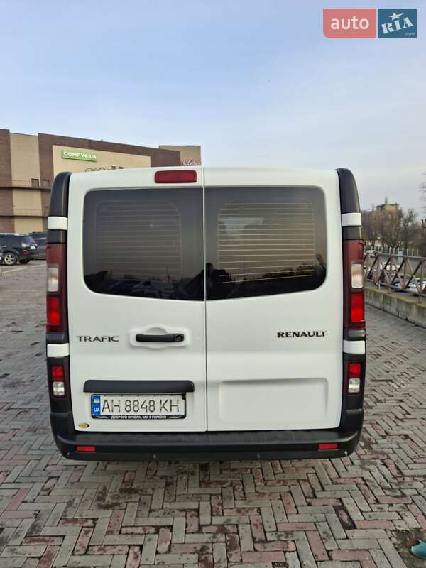 Минивэн Renault Trafic 2015 в Харькове