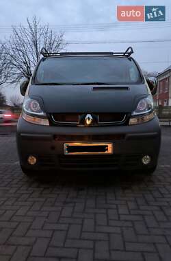 Минивэн Renault Trafic 2005 в Павлограде