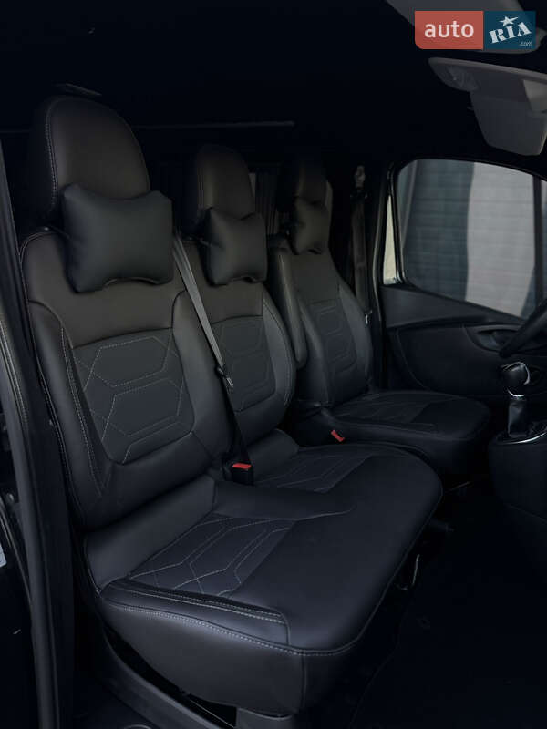 Минивэн Renault Trafic 2021 в Дубно