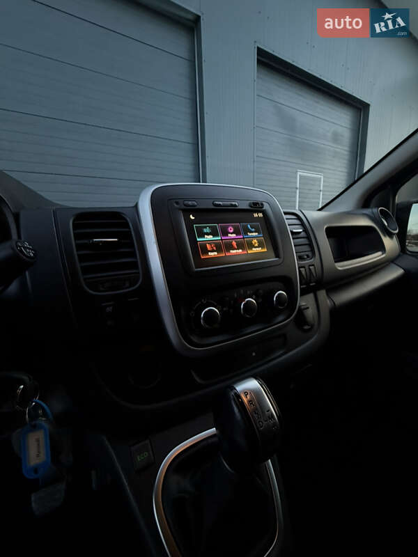 Минивэн Renault Trafic 2021 в Дубно