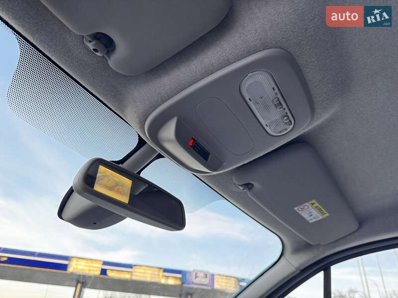 Грузовой фургон Renault Trafic 2016 в Радивилове