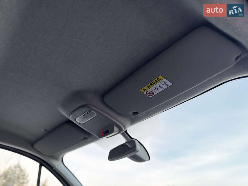 Грузовой фургон Renault Trafic 2016 в Радивилове