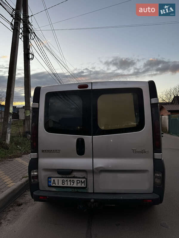 Минивэн Renault Trafic 2005 в Киеве фото 7 Минивэн Renault Trafic 2005 в Киеве