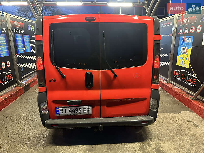 Минивэн Renault Trafic 2003 в Полтаве фото 6 Минивэн Renault Trafic 2003 в Полтаве
