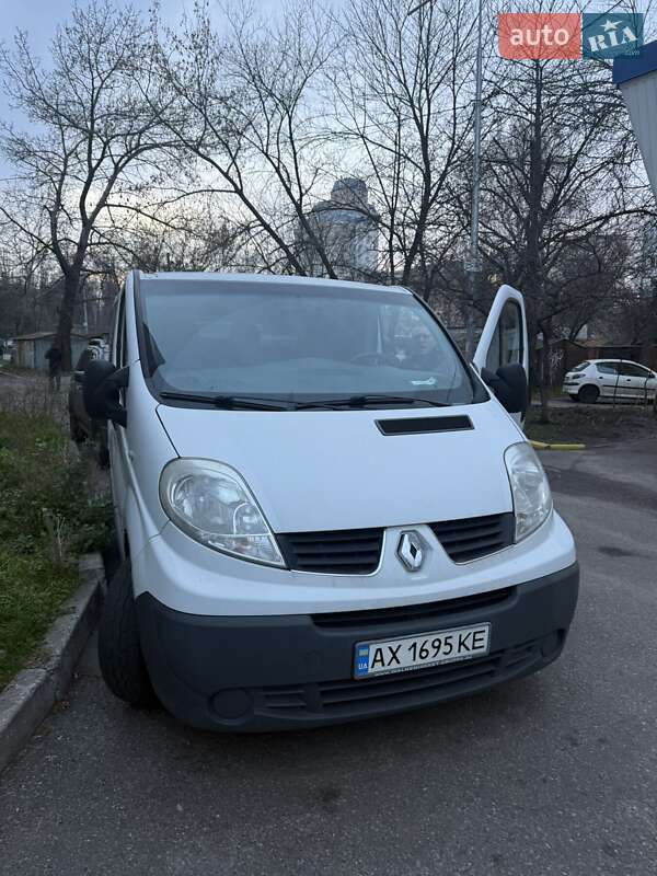 Вантажний фургон Renault Trafic 2013 в Києві