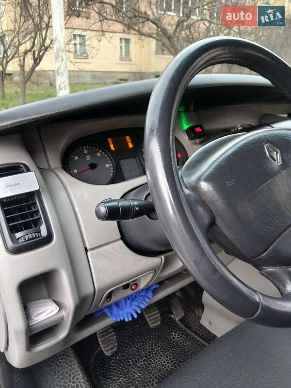 Минивэн Renault Trafic 2009 в Капитановке фото 9 Минивэн Renault Trafic 2009 в Капитановке