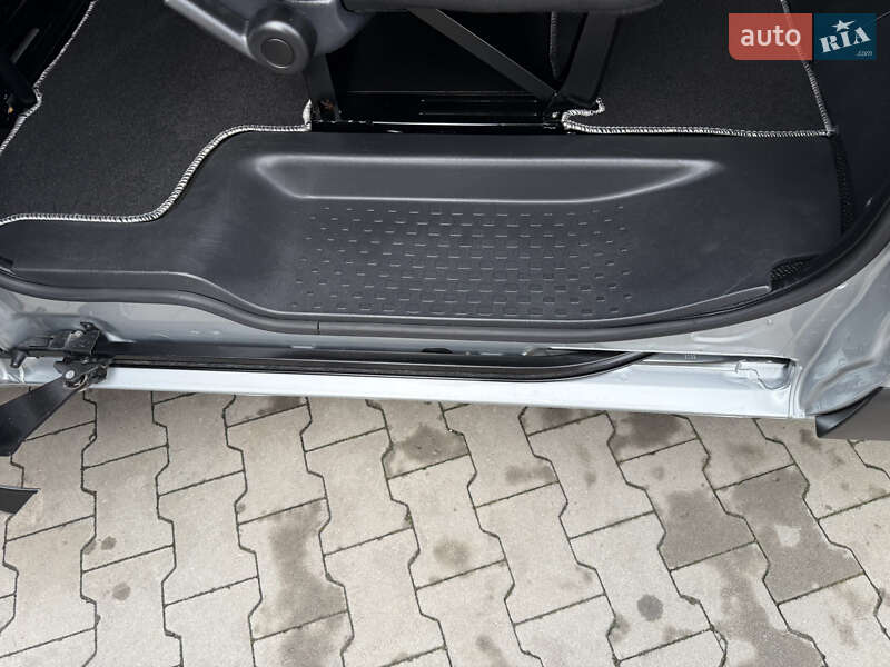 Минивэн Renault Trafic 2022 в Казатине фото 39 Минивэн Renault Trafic 2022 в Казатине