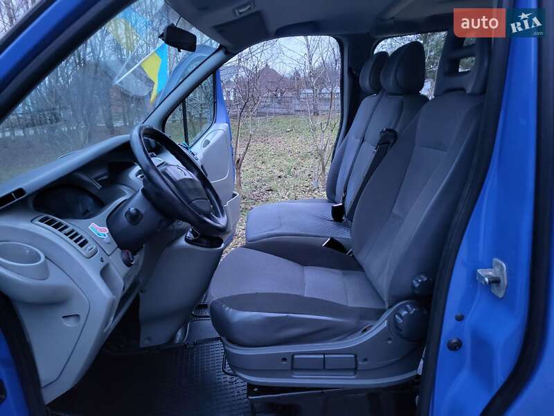 Минивэн Renault Trafic 2007 в Хмельницком