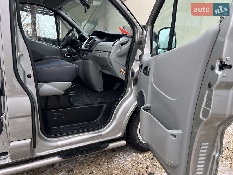 Минивэн Renault Trafic 2012 в Львове