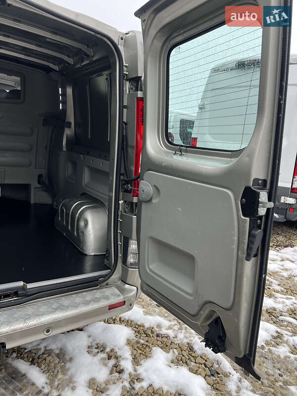 Минивэн Renault Trafic 2012 в Львове