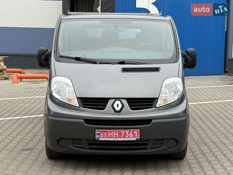 Грузовой фургон Renault Trafic 2014 в Ровно