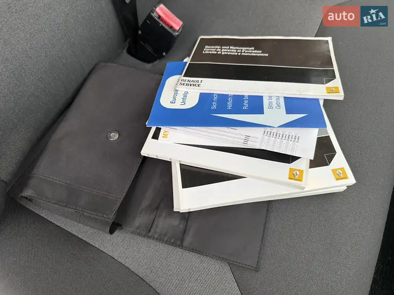 Грузовой фургон Renault Trafic 2014 в Ровно документ