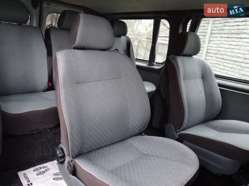 Минивэн Renault Trafic 2006 в Черкассах фото 30 Минивэн Renault Trafic 2006 в Черкассах