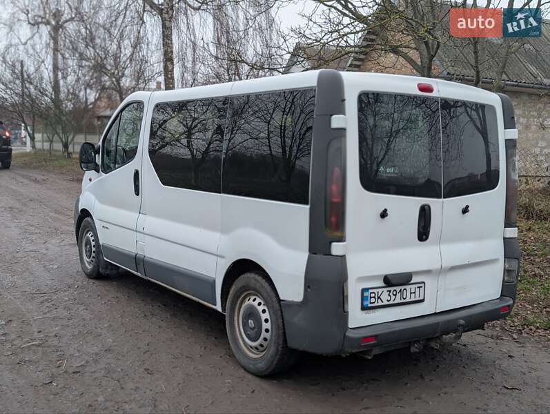 Минивэн Renault Trafic 2001 в Здолбунове