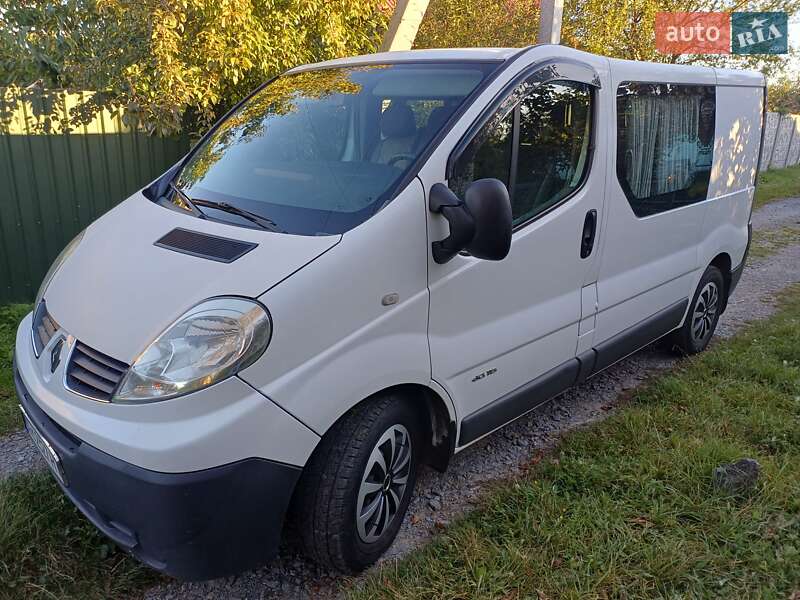 Мінівен Renault Trafic 2007 в Звягелі
