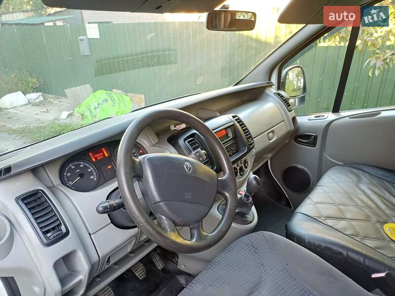 Мінівен Renault Trafic 2007 в Звягелі
