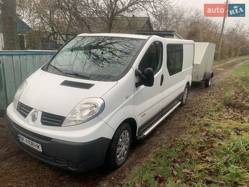 Минивэн Renault Trafic 2008 в Киеве