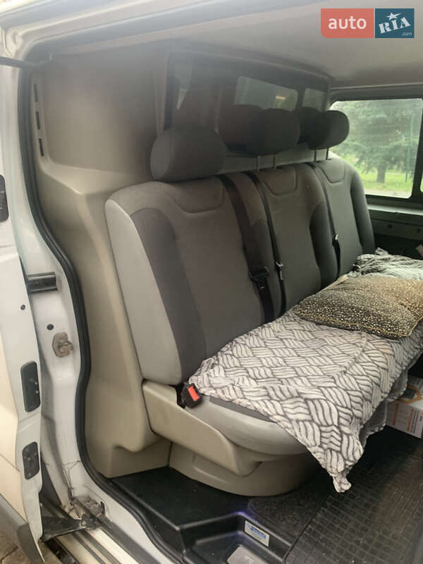 Минивэн Renault Trafic 2008 в Киеве