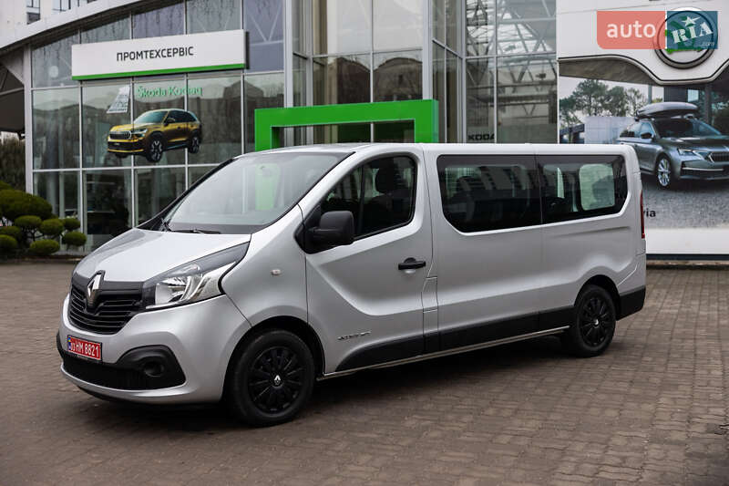 Минивэн Renault Trafic 2017 в Луцке