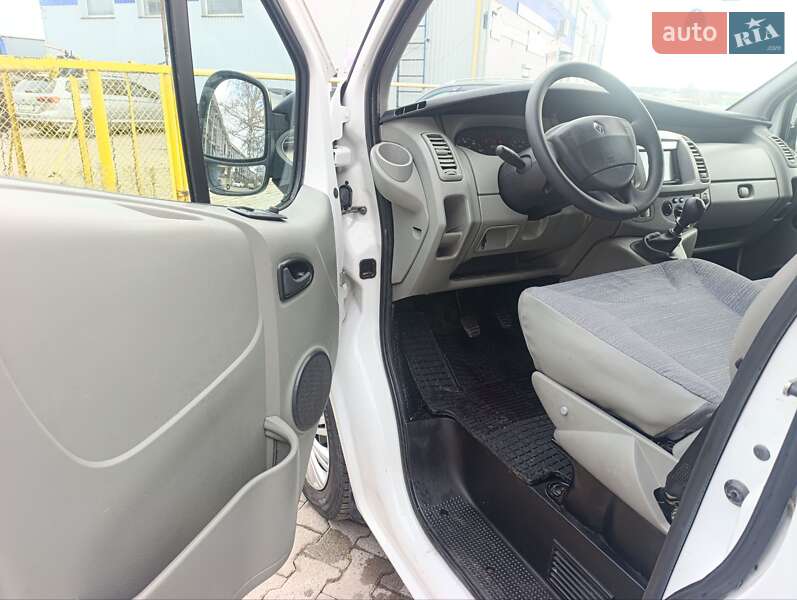 Минивэн Renault Trafic 2010 в Черновцах