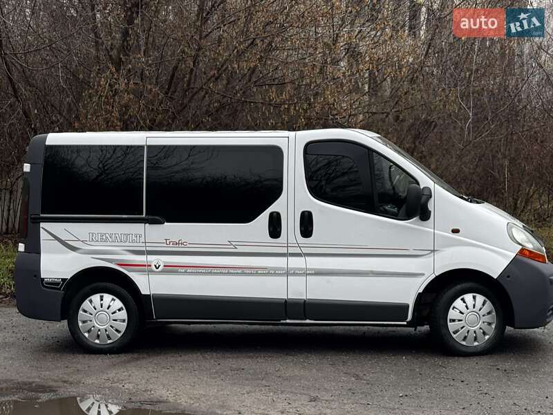 Минивэн Renault Trafic 2004 в Виннице