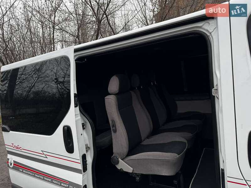 Минивэн Renault Trafic 2004 в Виннице